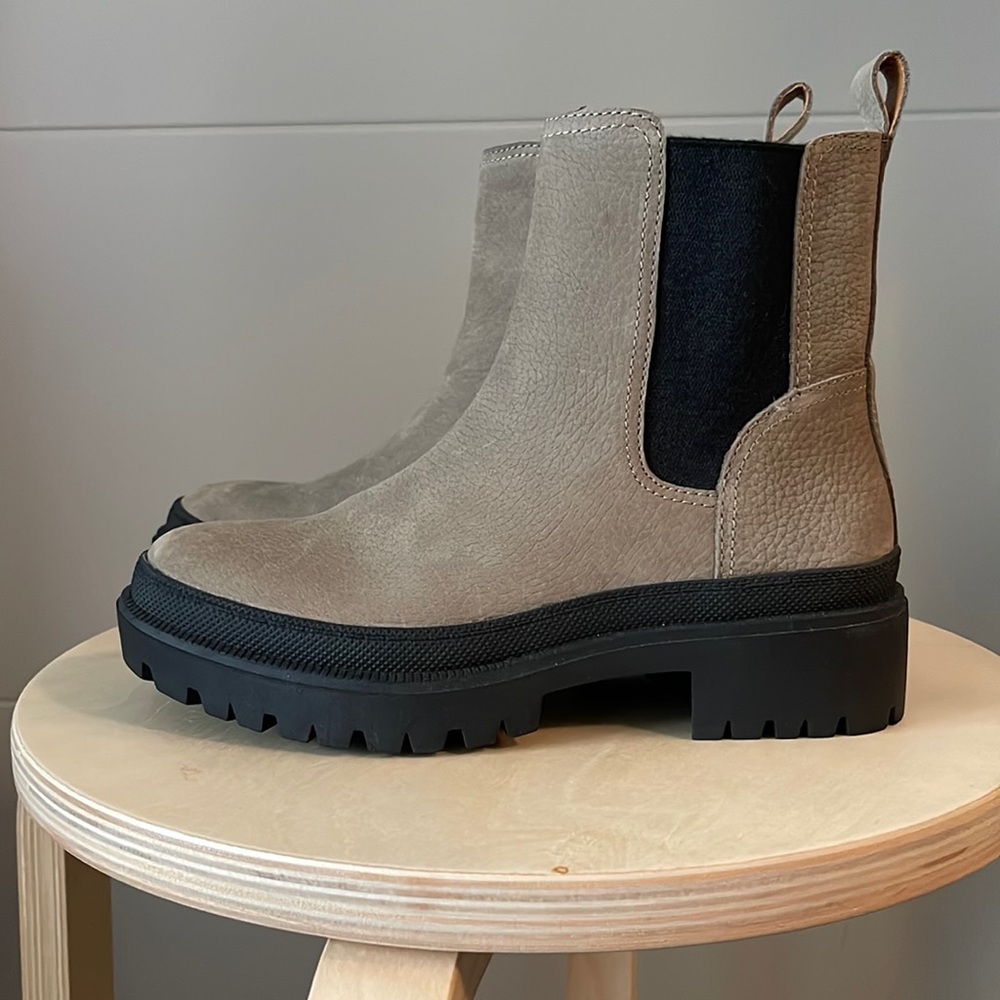 Lucky Brand Women's Emali Ankle Boot